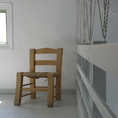 Апартаменты Spitakia Vourkari