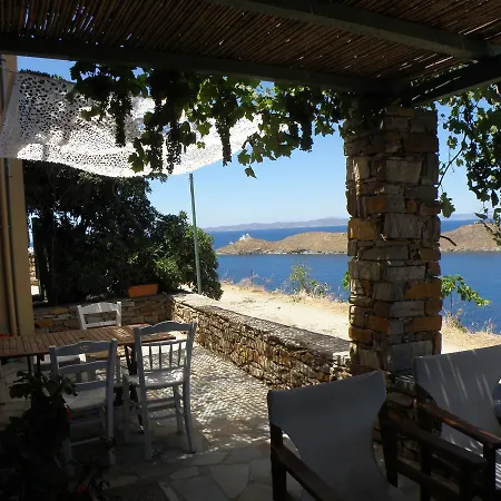 Spitakia *