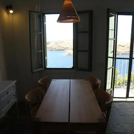 Апартаменты Spitakia *