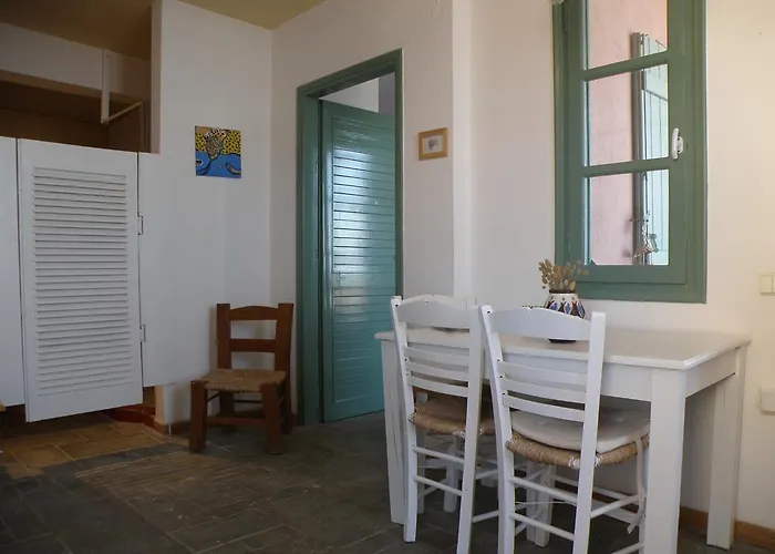 Apartment Spitakia *